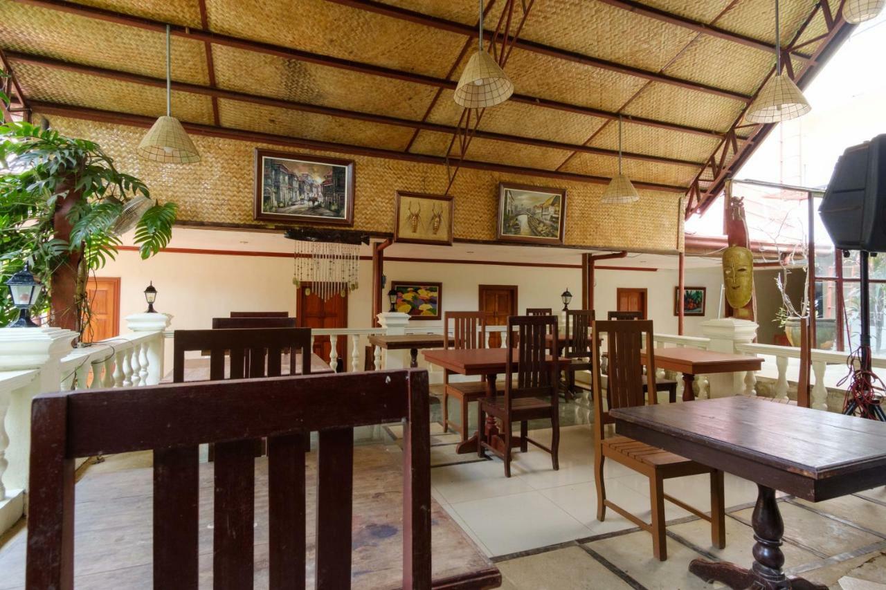 Oyo 621 De Loro Inn Puerto Princesa Eksteriør billede