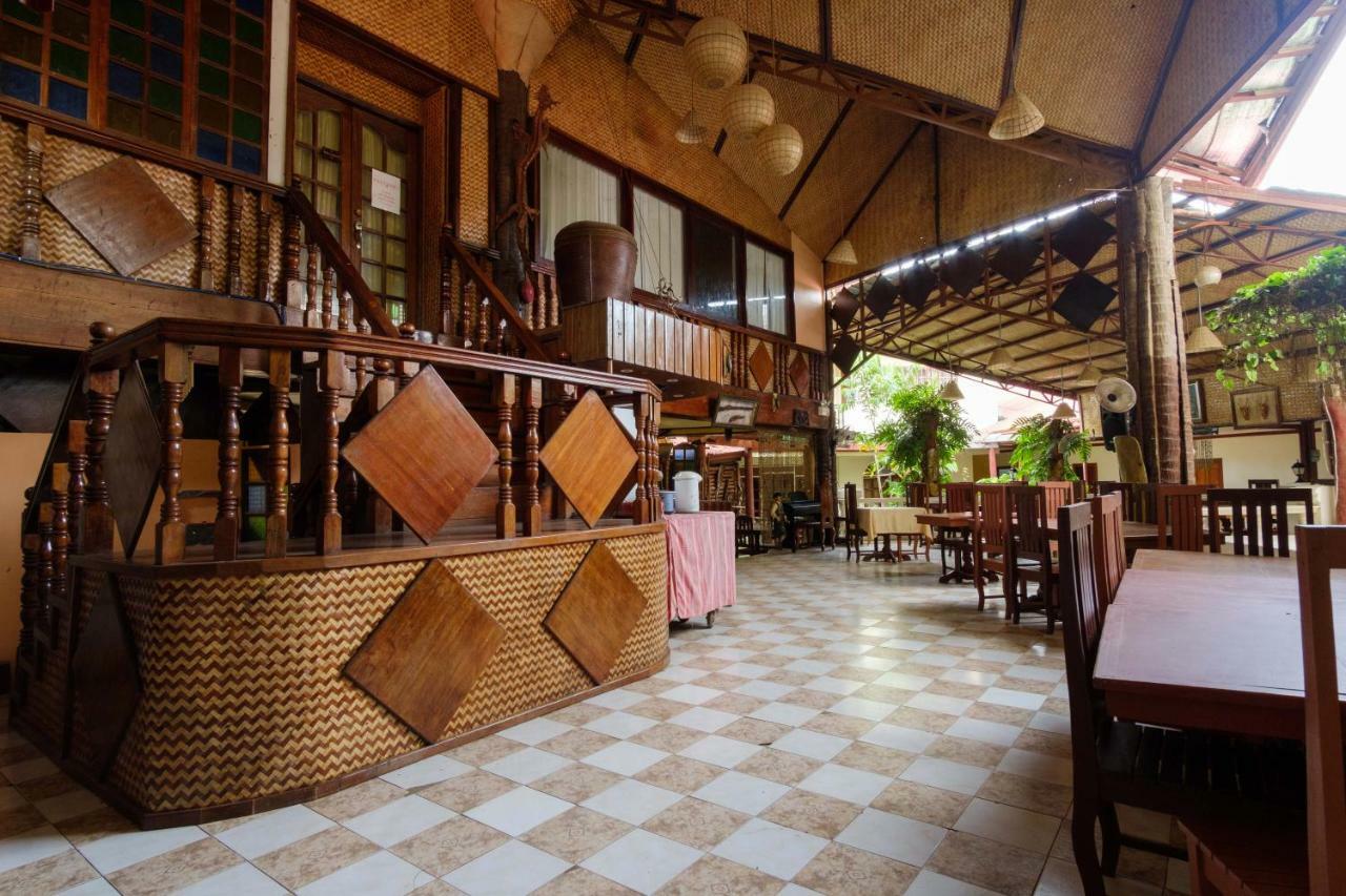 Oyo 621 De Loro Inn Puerto Princesa Eksteriør billede