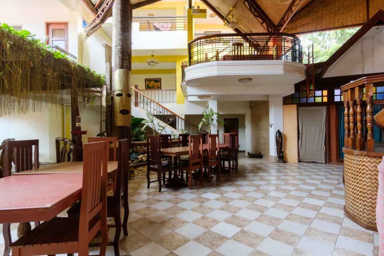 Oyo 621 De Loro Inn Puerto Princesa Eksteriør billede